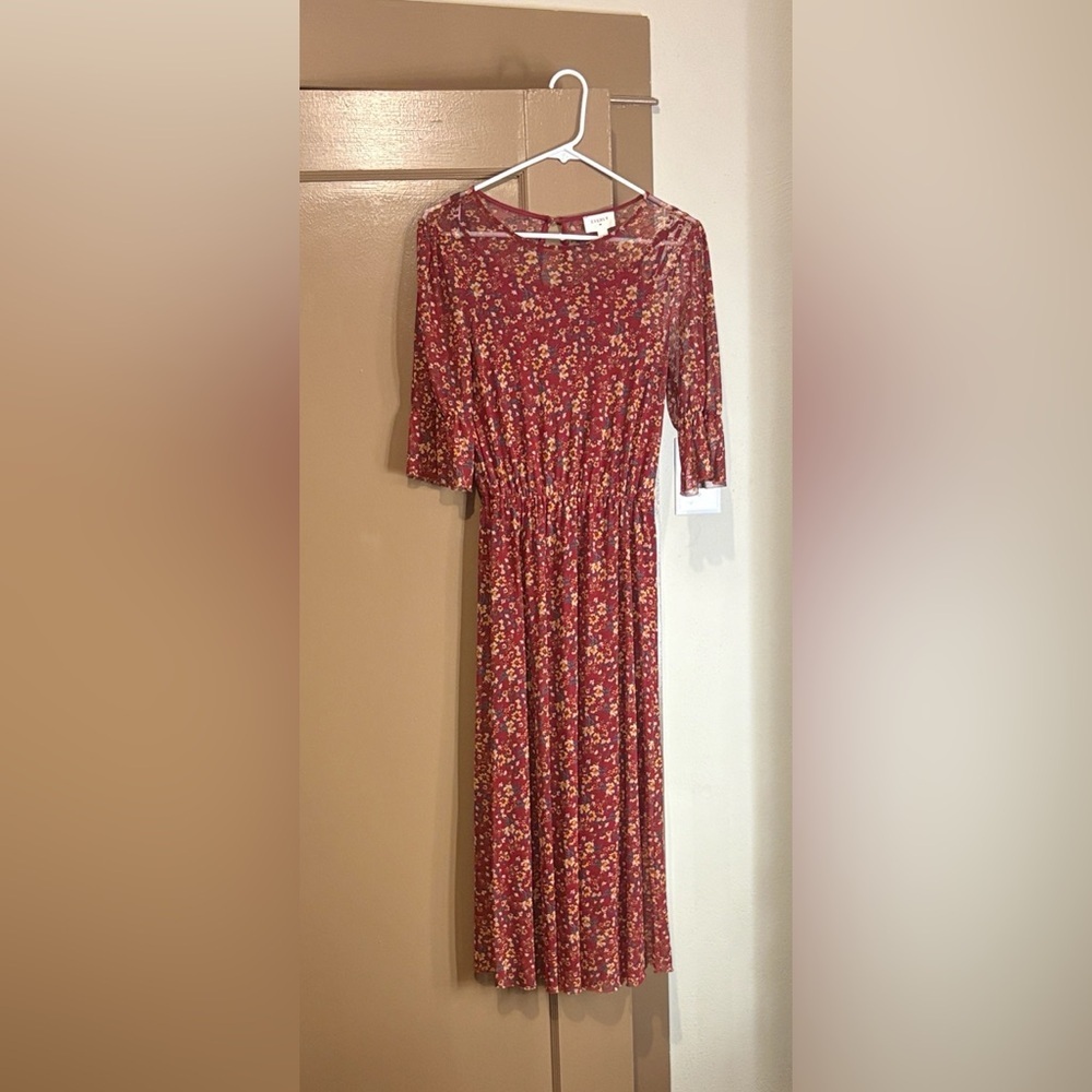 Everly Red Floral Long Sleeve Dress size small